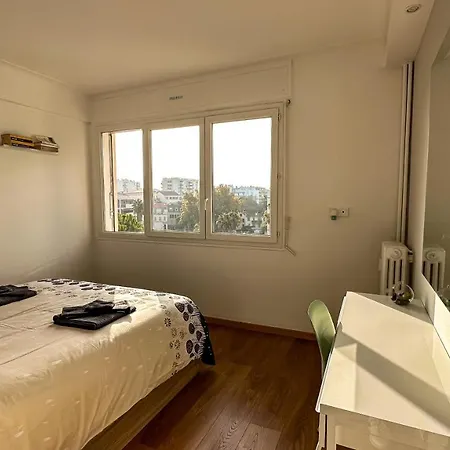 -elegant Apartment- Near The Center And Sea Apartment
